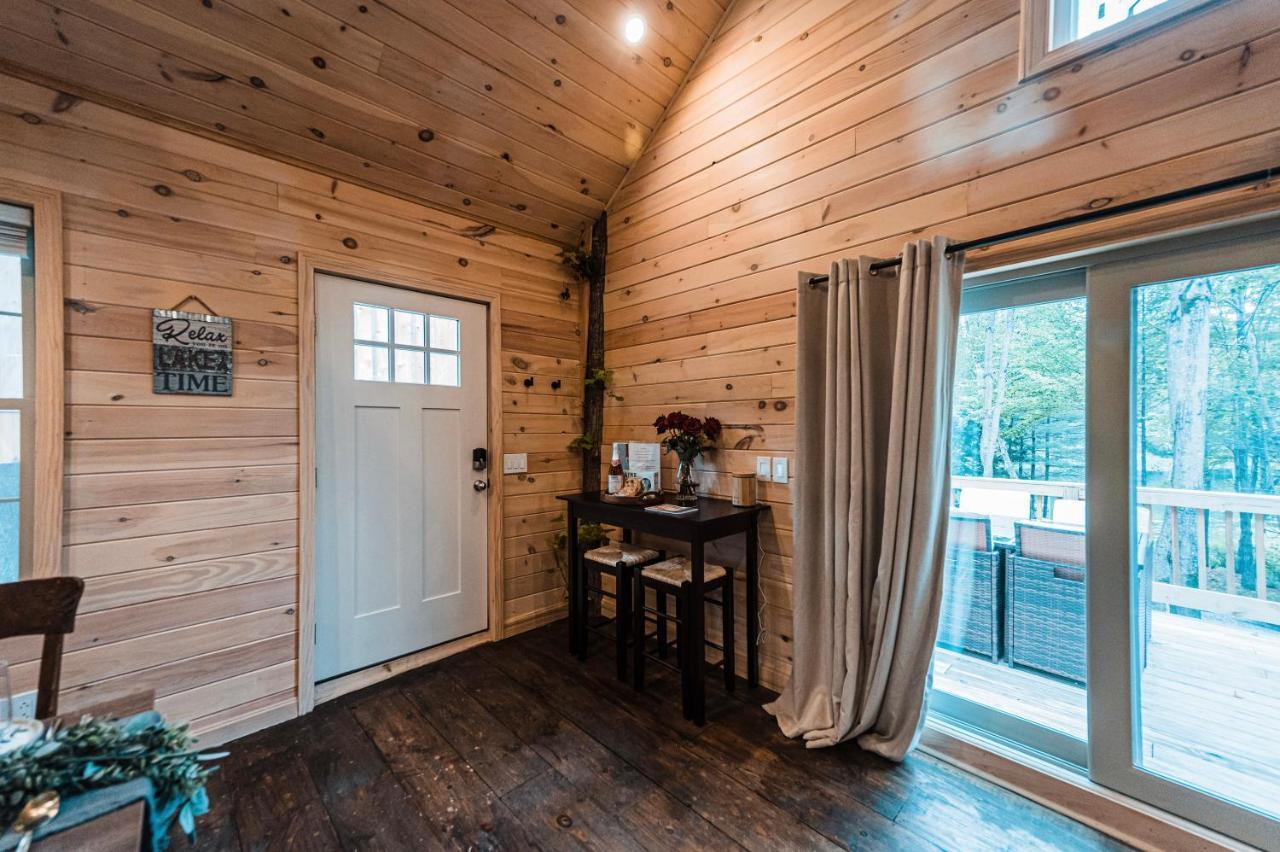 Moonlight Treehouse At Belgrade Hospitality Villa Luaran gambar