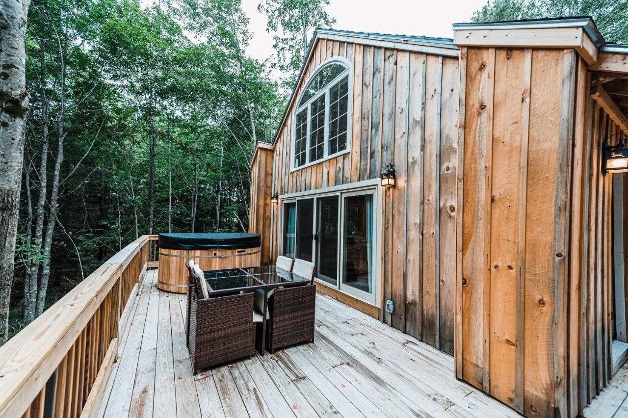 Moonlight Treehouse At Belgrade Hospitality Villa Luaran gambar